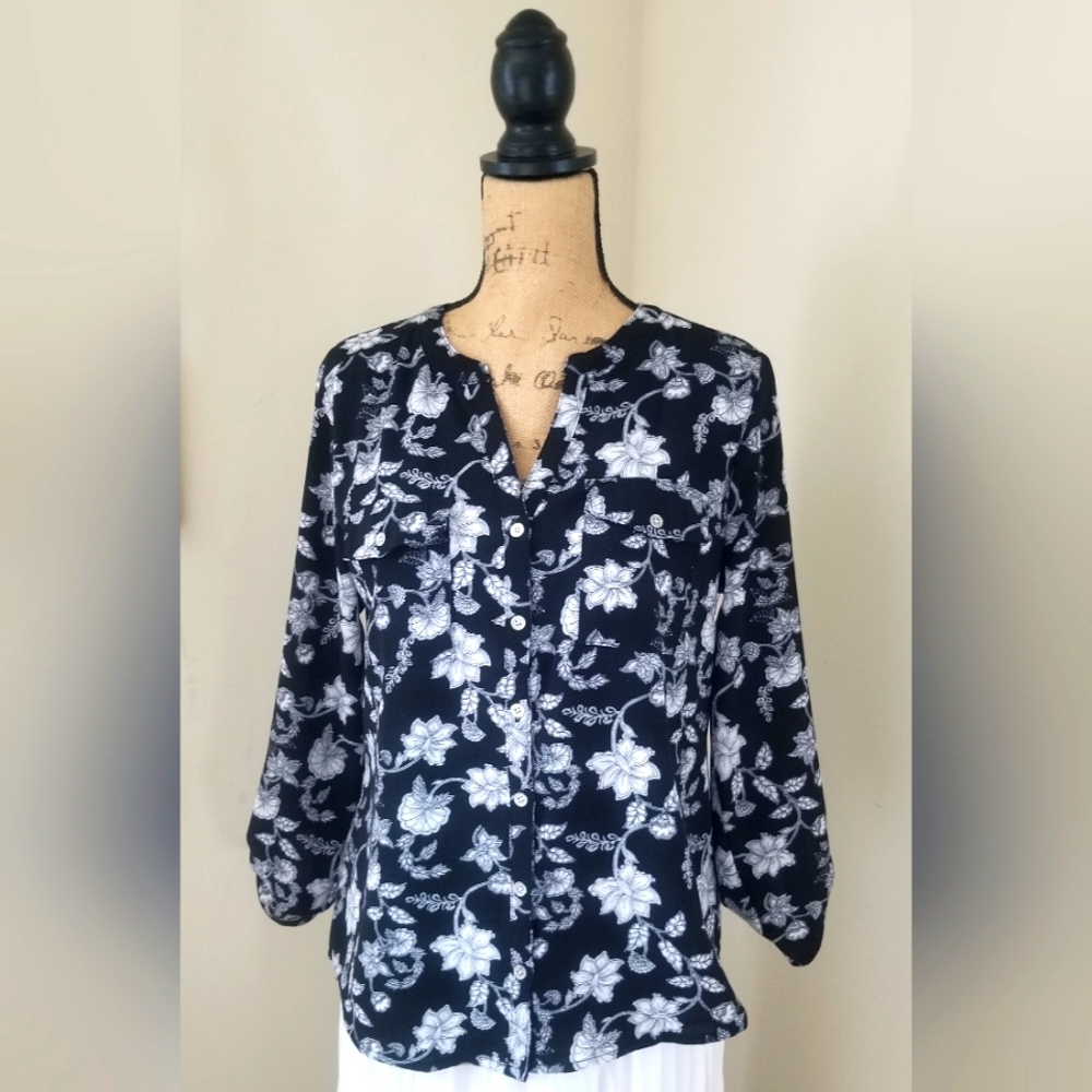 Floral Black and White Blouse